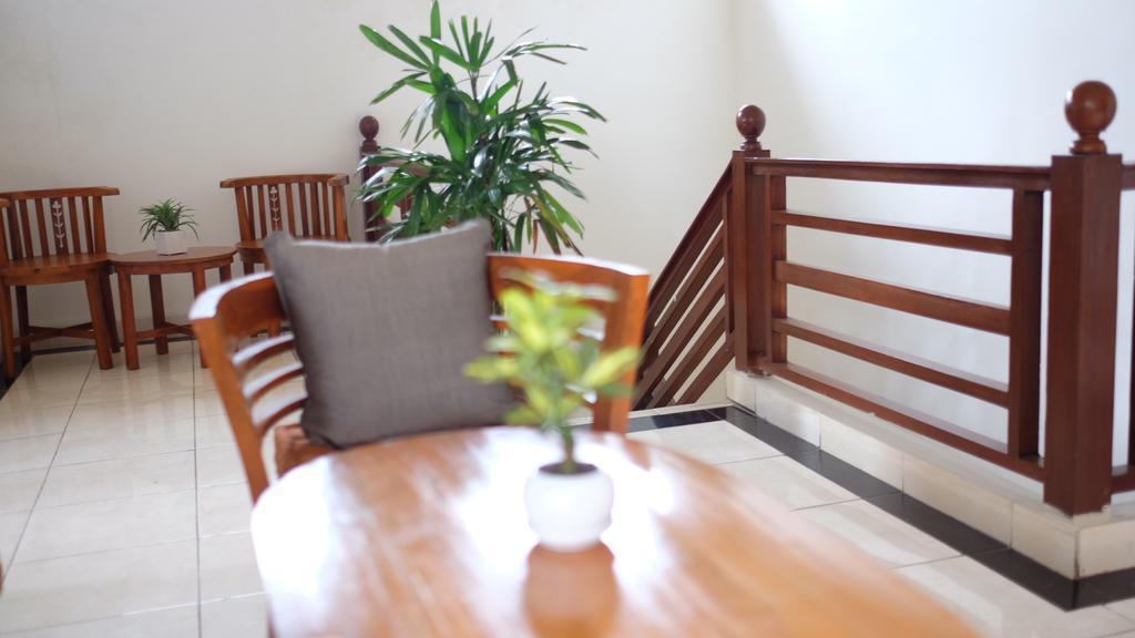 Ramaniya House Hotel Ubud Kültér fotó